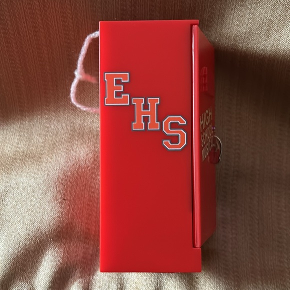 Hallmark:Keepsake;Disney High School Musical - Picture 3 of 4